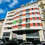 City Comfort -2Bedroom,Central,Balcony,Elevator,Ac