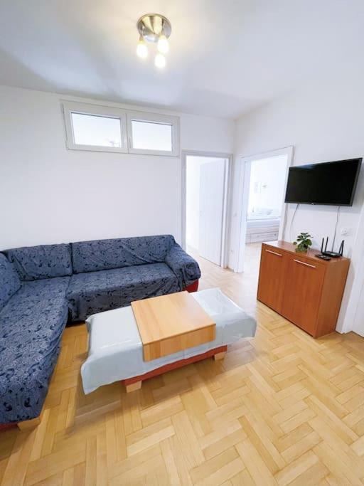 Comfort -2bedroom,central,balcony,elevator,ac * Budapest
